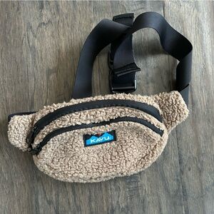 Kavu Fleece Crossbody Sling Bag Camel One Size